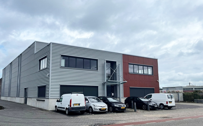 Parthos 金属公司（荷兰）